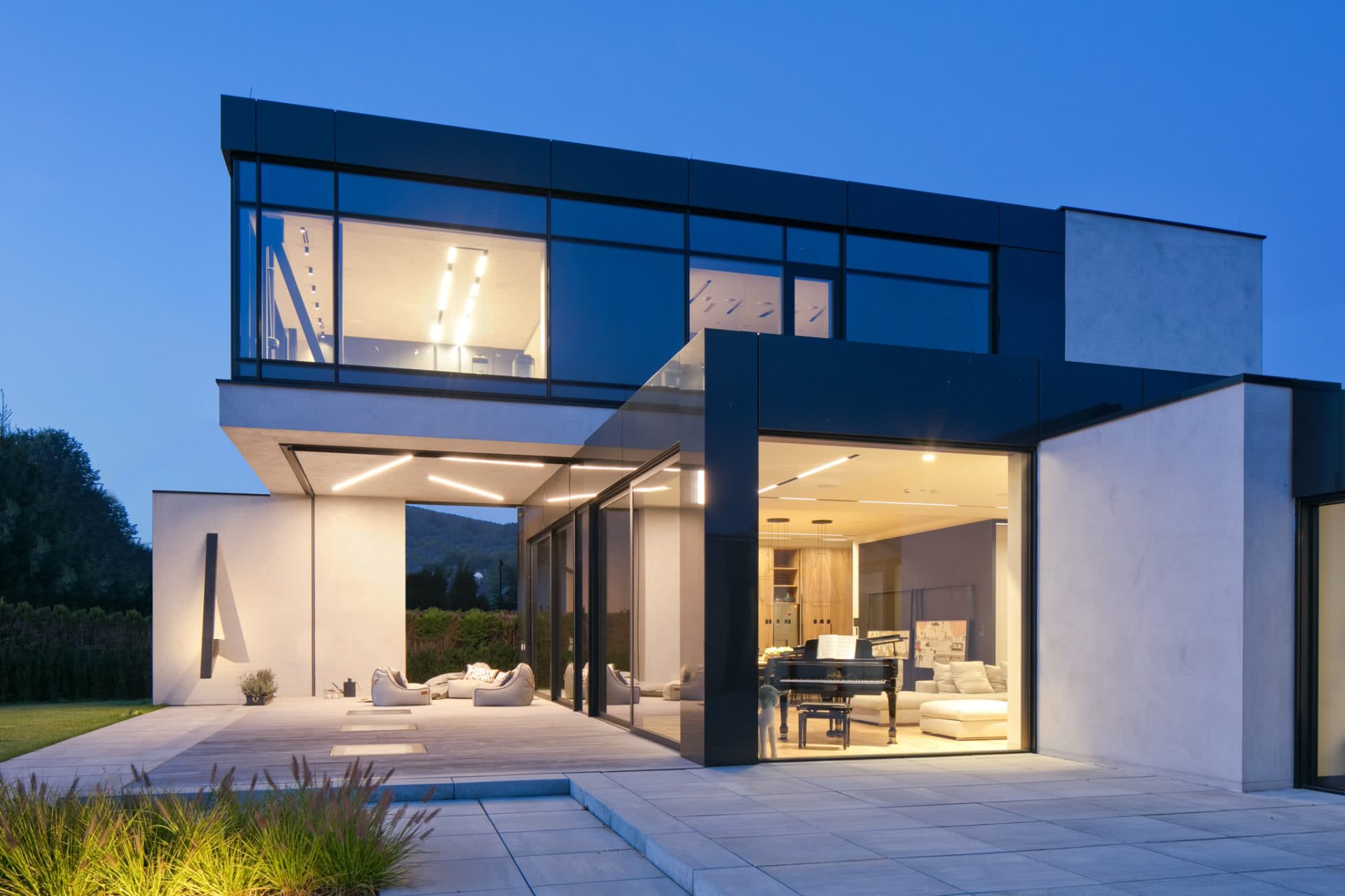RE: LAKESIDE HOUSE projektu architekta Marcina Tomaszewskiego REFORM Architekt
