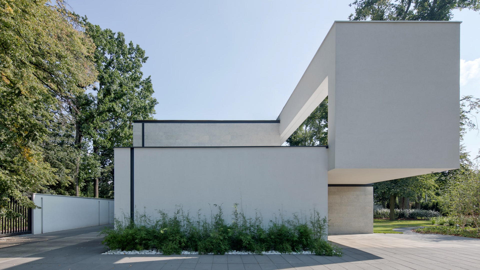 Dom RE: LONG HOUSE projektu architekta Marcina Tomaszewskiego REFORM Architekt